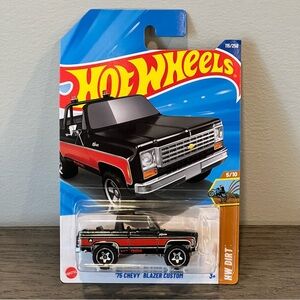 Hot Wheels - ‘75 Chevy Blazer Custom - (HW Dirt)